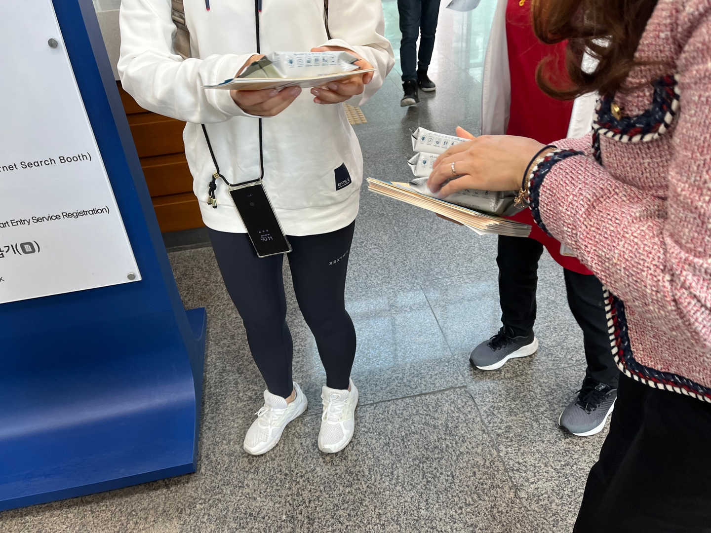 한국어교육 "훈린(隣,이웃)정음" 이용자 모집을 위한 수원시 일대 방문 이미지 4