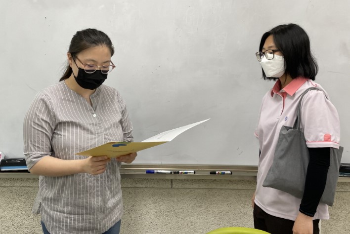 다모아학교 제1회 교내상 대회 <스마트폰 중독예방 표어 및 포스터 대회> 시상식