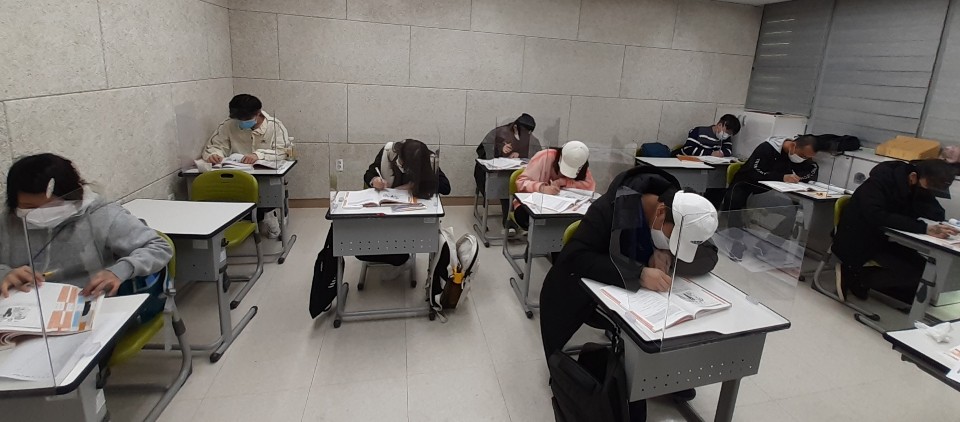 레츠고스쿨 3급